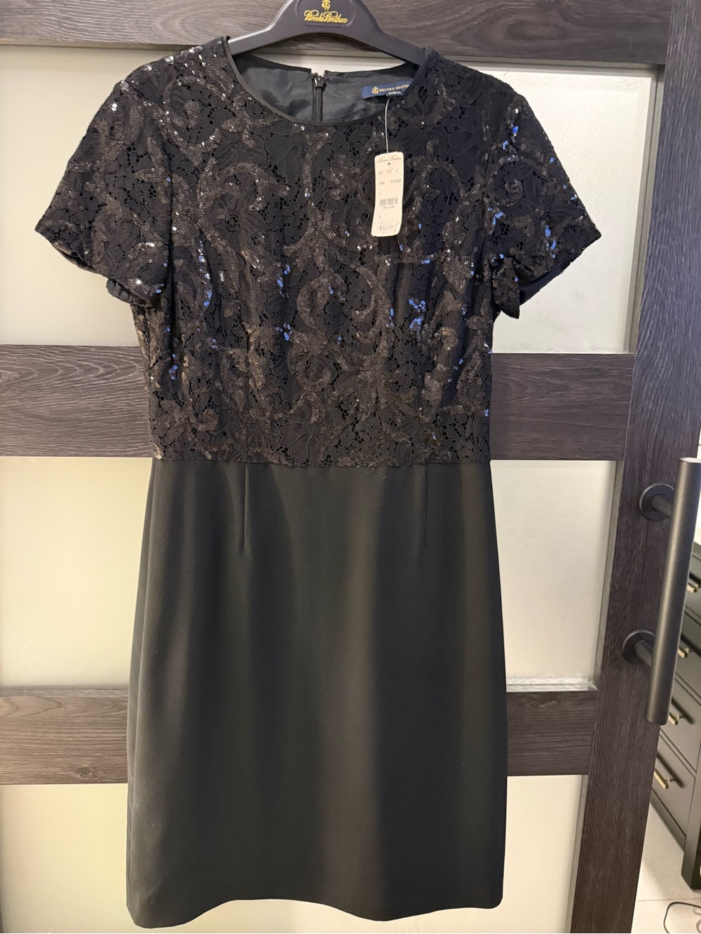 NWT Brooks Brothers Stunning Black Laced Sequined Cocktail Dress Size 4 - Picture 3 of 8